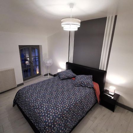 Appartement cosy entièrement équipé Villeneuve-sur-Lot Exterior foto